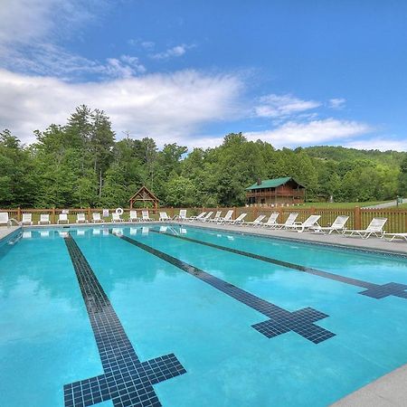 Roscoe'S Retreat Pigeon Forge Exterior photo